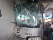 Bus del Metropolitano choca contra puente en Lima dejando más de treinta heridos Bus del Metropolitano choca contra puente en Lima dejando más de treinta heridos