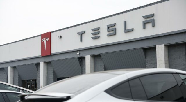 BYD supera a Tesla como el principal fabricante de vehículos eléctricos del mundo BYD supera a Tesla como el principal fabricante de vehículos eléctricos del mundo