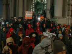 Cientos de personas asisten a una vigilia en Nueva York para recordar a Alex Pretti Cientos de personas asisten a una vigilia en Nueva York para recordar a Alex Pretti