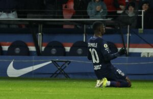 Dembélé sentencia el partido con una goleada de tres a cero Dembélé sentencia el partido con una goleada de tres a cero