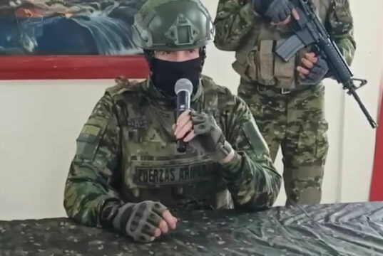 Ecuador incauta 2,2 toneladas de droga presuntamente pertenecientes a disidencias de las FARC Ecuador incauta 2,2 toneladas de droga presuntamente pertenecientes a disidencias de las FARC