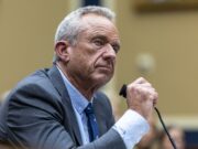 El gobierno estadounidense retira cuatro vacunas obligatorias del esquema de inmunización para niños El gobierno estadounidense retira cuatro vacunas obligatorias del esquema de inmunización para niños