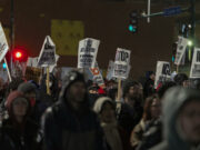 Manifestantes en Mineápolis exigen la salida de ICE ante presuntos abusos policiales Manifestantes en Mineápolis exigen la salida de ICE ante presuntos abusos policiales