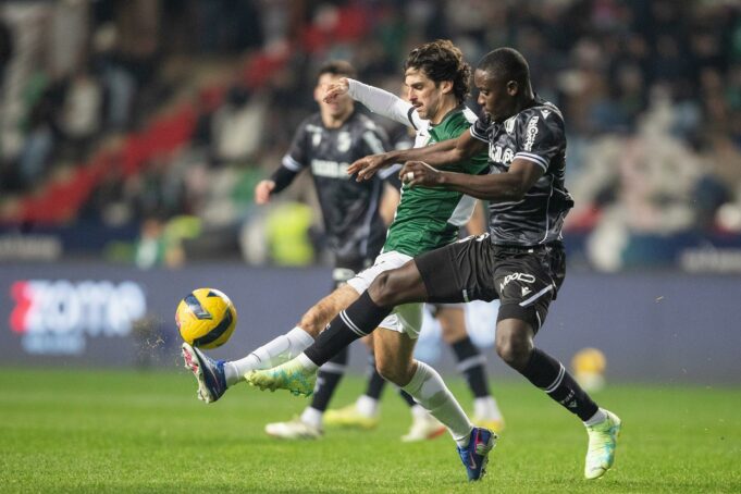 Ndoye lidera al Vitoria hacia su primera final de Copa tras ganar 1-2 Ndoye lidera al Vitoria hacia su primera final de Copa tras ganar 1-2