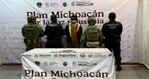 Nueve arrestados y tres campamentos destruidos tras operativo policial en Michoacán, México Nueve arrestados y tres campamentos destruidos tras operativo policial en Michoacán, México