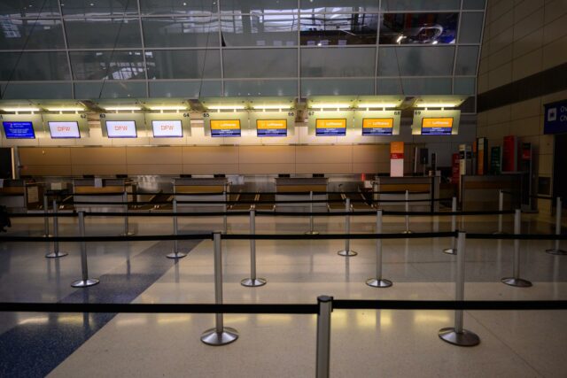 Tormenta invernal en EE. UU. provoca la cancelación de 19,000 vuelos desde el sábado