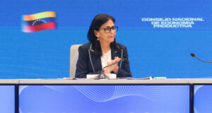 Venezuela obtiene trescientos millones de dólares vendiendo crudo tras pacto con Estados Unidos Venezuela obtiene trescientos millones de dólares vendiendo crudo tras pacto con Estados Unidos