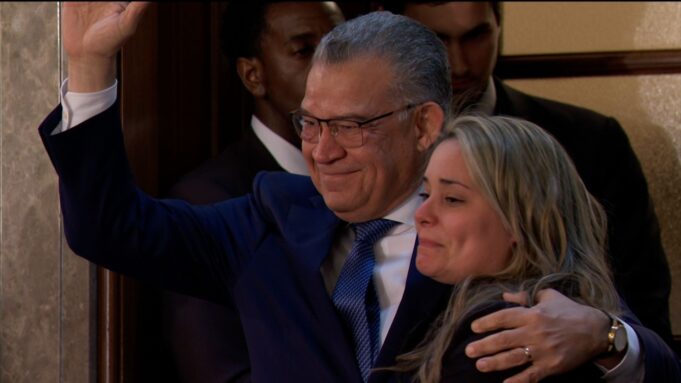 Invitado sorpresa de Trump salió de prisión en enero y viaja a Washington Invitado sorpresa de Trump salió de prisión en enero y viaja a Washington