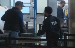 Cierre gubernamental causa retrasos aeroportuarios porque empleados no reciben salario Cierre gubernamental causa retrasos aeroportuarios porque empleados no reciben salario