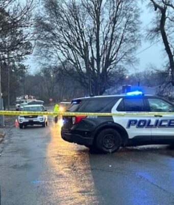 Dos adolescentes acusados de asesinato en relación con una investigación de homicidio en Birmingham Dos adolescentes acusados de asesinato en relación con una investigación de homicidio en Birmingham