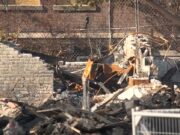 Edificios históricos de Five Points South serán demolidos tras un incendio masivo Edificios históricos de Five Points South serán demolidos tras un incendio masivo