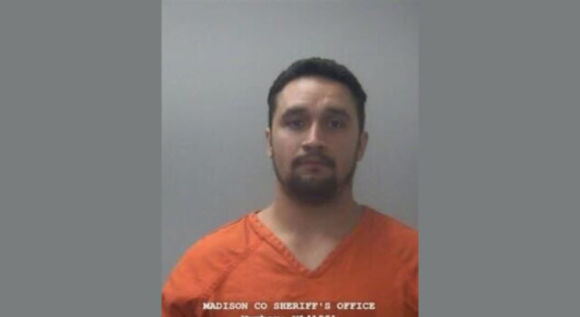 Hombre acusado de posesión de materiales de abuso sexual infantil en Huntsville Hombre acusado de posesión de materiales de abuso sexual infantil en Huntsville