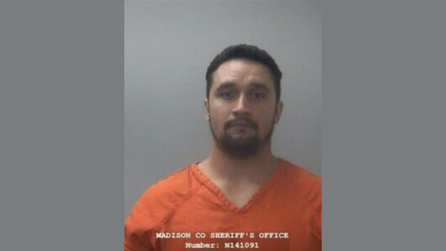 Hombre acusado de posesión de materiales de abuso sexual infantil en Huntsville