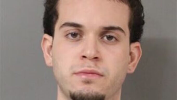 Hombre de Nueva Jersey arrestado por viajar a Blount Co. para tener relaciones sexuales con niñas Hombre de Nueva Jersey arrestado por viajar a Blount Co. para tener relaciones sexuales con niñas