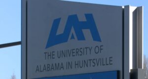 La Universidad de Alabama en Huntsville emite alerta de refugio por operativo policial en el campus La Universidad de Alabama en Huntsville emite alerta de refugio por operativo policial en el campus