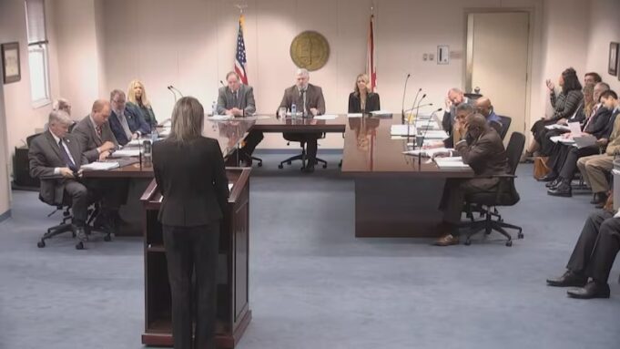 Madre apoya ley de persecuciones tras muerte de su hijo Madre apoya ley de persecuciones tras muerte de su hijo