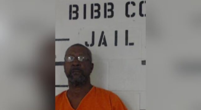 Padre del Condado de Bibb acusado de intentar matar a su hijo Padre del Condado de Bibb acusado de intentar matar a su hijo