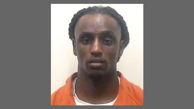 Sentencian a 20 años al asesino de estudiante de Alabama Sentencian a 20 años al asesino de estudiante de Alabama