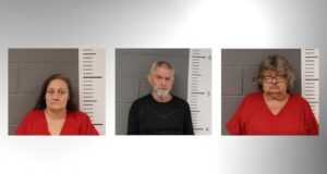 Tres personas arrestadas por cargos de drogas en el condado de St. Clair Tres personas arrestadas por cargos de drogas en el condado de St. Clair