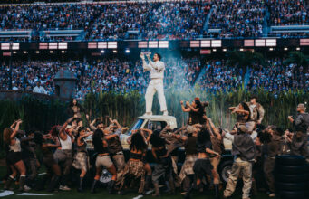 Artistas como Rosalía, Lady Gaga y Residente elogian la gran actuación de Bad Bunny Artistas como Rosalía, Lady Gaga y Residente elogian la gran actuación de Bad Bunny