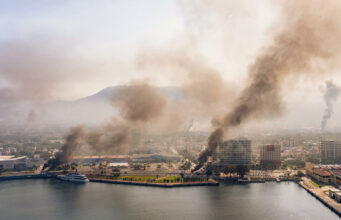 Ataque armado en cárcel de Puerto Vallarta facilita la fuga de 23 presos Ataque armado en cárcel de Puerto Vallarta facilita la fuga de 23 presos
