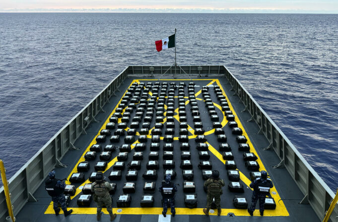 Cooperación bilateral logra histórico decomiso de cocaína en el Pacífico 2026 Cooperación bilateral logra histórico decomiso de cocaína en el Pacífico 2026