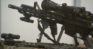 Cuba decomisa lancha de Florida con 14 fusiles y 13000 balas Cuba decomisa lancha de Florida con 14 fusiles y 13000 balas