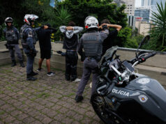 Doce sospechosos fueron detenidos en São Paulo por planear ataques durante protestas Doce sospechosos fueron detenidos en São Paulo por planear ataques durante protestas