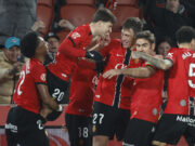 El Mallorca golea al Sevilla con un contundente cuatro a uno final El Mallorca golea al Sevilla con un contundente cuatro a uno final