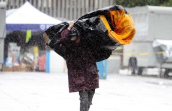 Frente frio 35 provoca cortes de luz y fuertes lluvias en Tijuana, Mexico Frente frio 35 provoca cortes de luz y fuertes lluvias en Tijuana, Mexico