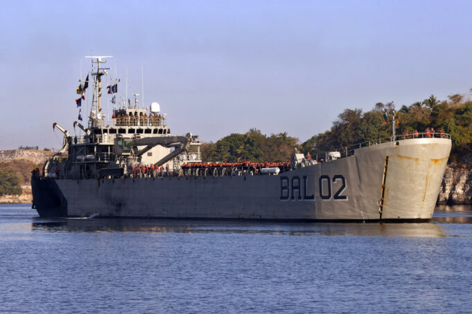 México envía ayuda humanitaria a Cuba con buques de la Armada México envía ayuda humanitaria a Cuba con buques de la Armada