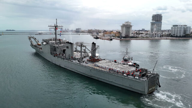 México envía segundo cargamento de ayuda humanitaria a Cuba con 1200 toneladas de alimentos