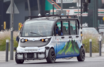 Monterrey estrena el primer vehículo autónomo de transporte público latinoamericano Monterrey estrena el primer vehículo autónomo de transporte público latinoamericano