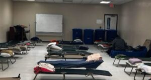 Refugio municipal abrirá este domingo y lunes ante las bajas temperaturas previstas Refugio municipal abrirá este domingo y lunes ante las bajas temperaturas previstas