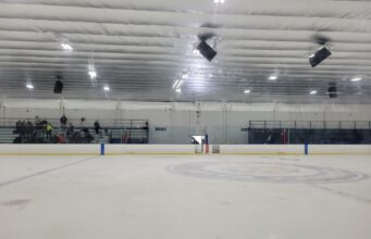 Tiroteo en partido de hockey en Estados Unidos deja tres muertos, incluido agresor Tiroteo en partido de hockey en Estados Unidos deja tres muertos, incluido agresor