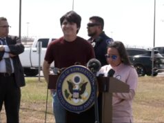 Liberan a “hermanos mariachi” y sus padres de centro de detención en Texas Liberan a "hermanos mariachi" y sus padres de centro de detención en Texas