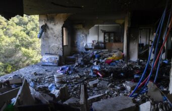 Ofensiva de Israel en Líbano deja ya 1.072 muertos y casi 3.000 heridos Ofensiva de Israel en Líbano deja ya 1.072 muertos y casi 3.000 heridos