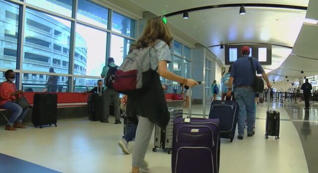 El Aeropuerto Internacional Birmingham-Shuttlesworth organizará una feria de empleo El Aeropuerto Internacional Birmingham-Shuttlesworth organizará una feria de empleo