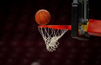 Entrenador de JSU Rick Pietri anuncia su retiro tras 40 años Entrenador de JSU Rick Pietri anuncia su retiro tras 40 años