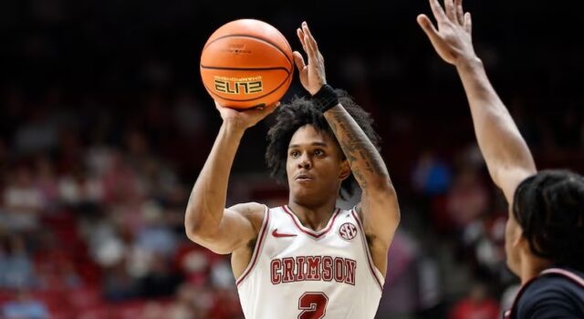 Estrella del baloncesto de Alabama arrestada por cargos de drogas en Tuscaloosa Estrella del baloncesto de Alabama arrestada por cargos de drogas en Tuscaloosa