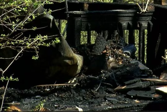 Hombre de edad avanzada muere en incendio de casa móvil en el condado de Etowah Hombre de edad avanzada muere en incendio de casa móvil en el condado de Etowah