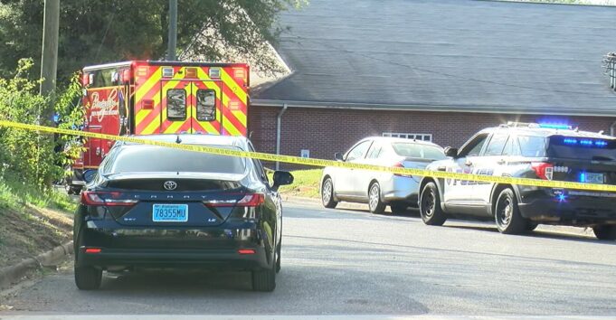 Investigan tiroteo contra un hombre en pórtico de North Titusville Investigan tiroteo contra un hombre en pórtico de North Titusville