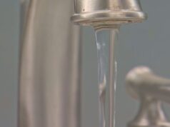 Juez ordena a Central Alabama Water restablecer el flúor en el agua potable Juez ordena a Central Alabama Water restablecer el flúor en el agua potable