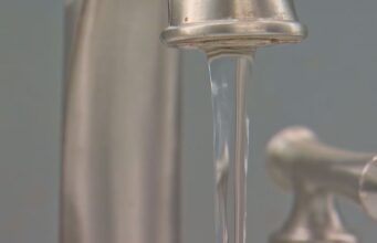 Juez ordena a Central Alabama Water restablecer el flúor en el agua potable Juez ordena a Central Alabama Water restablecer el flúor en el agua potable