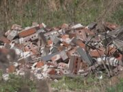 Leeds toma medidas enérgicas contra casas descuidadas y patios con maleza Leeds toma medidas enérgicas contra casas descuidadas y patios con maleza