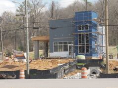 Múltiples restaurantes y tiendas nuevas se construyen en la autopista 31 en Alabaster Múltiples restaurantes y tiendas nuevas se construyen en la autopista 31 en Alabaster