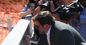 Nombre del equipo de Mobile y avances del estadio en junio Nombre del equipo de Mobile y avances del estadio en junio