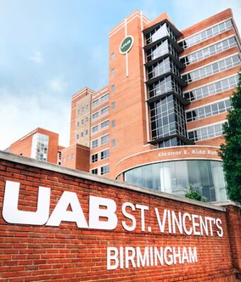 UAB Medicine abrirá centro de emergencias independiente en la ciudad Oxford UAB Medicine abrirá centro de emergencias independiente en la ciudad Oxford