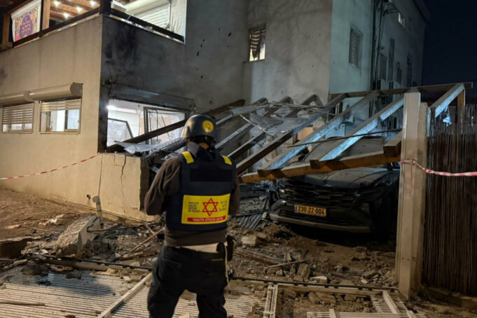 Ataque con misiles de Irán en Ramat Gan causa víctimas fatales y daños en Tel Aviv Ataque con misiles de Irán en Ramat Gan causa víctimas fatales y daños en Tel Aviv