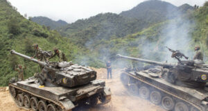 Ecuador destruye minas ilegales en Carchi en ofensiva militar contra crimen organizado Ecuador destruye minas ilegales en Carchi en ofensiva militar contra crimen organizado